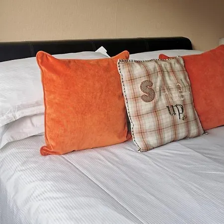 度假居 Spring Gardens 凯顿