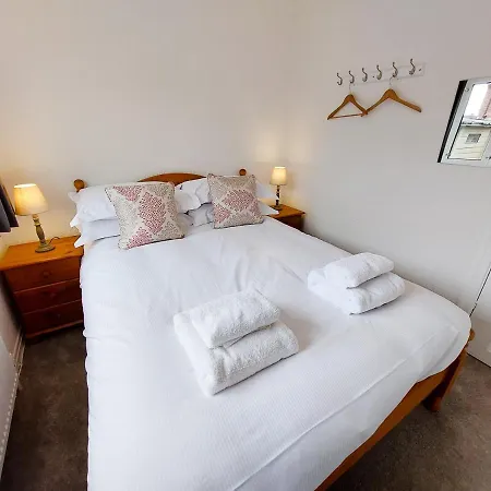 Spring Gardens Holiday home Cayton