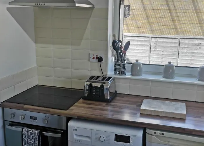 Spring Gardens Cayton