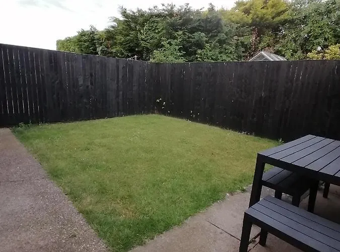 Spring Gardens Dom wakacyjny *