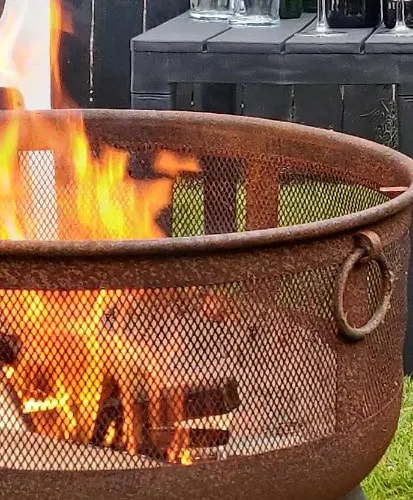 Dom wakacyjny Spring Gardens *